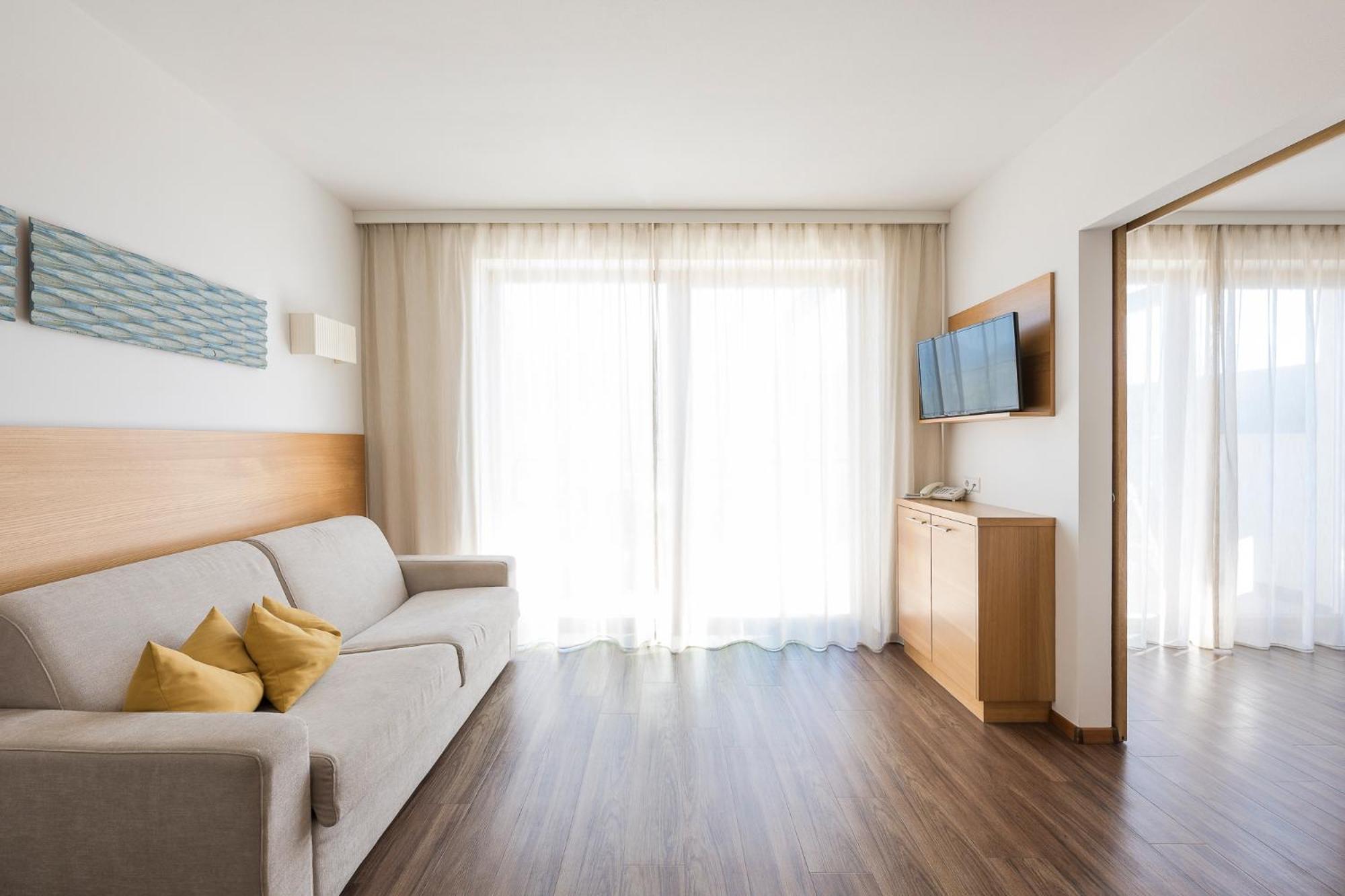 Residence Aqualis มาร์เลงโก ภายนอก รูปภาพ